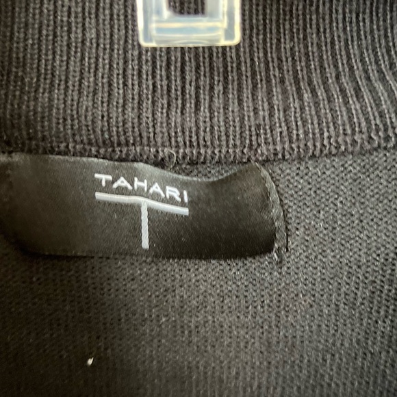 Tahari Black Sleeveless Sheer Turtleneck Size XS - Picture 3 of 6